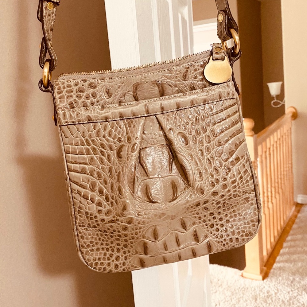 Crossbody bag